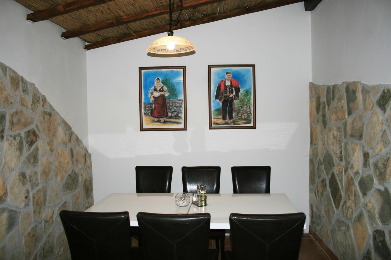 Hotel Park Drniš Extérieur photo